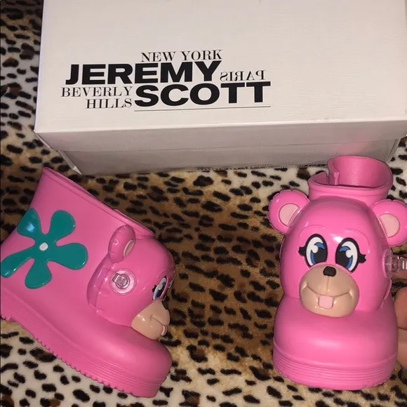 Jeremy Scott Melissa rubber monkey rain boots pink