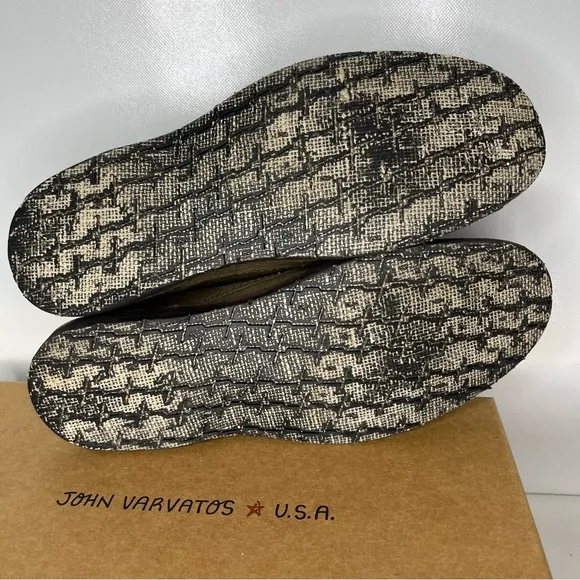 John Varvatos Hiptser Suede Chukka Boots