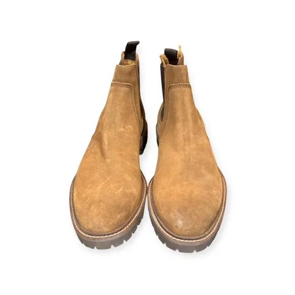 Johnston &amp; Murphy Tan Chelsea Boots with Sturdy Rubber Sole