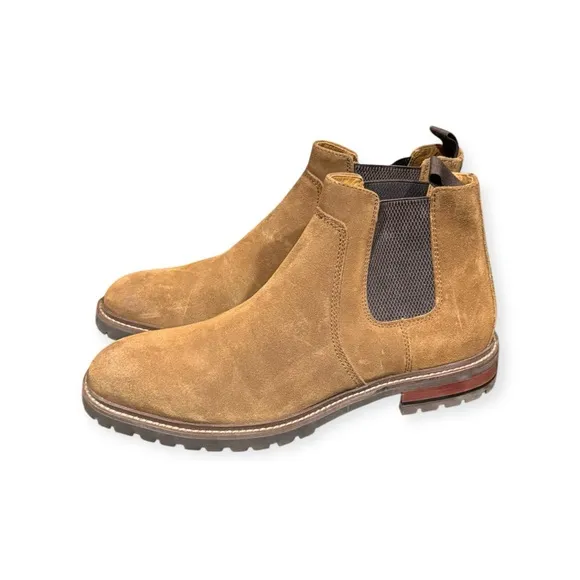 Johnston &amp; Murphy Tan Chelsea Boots with Sturdy Rubber Sole