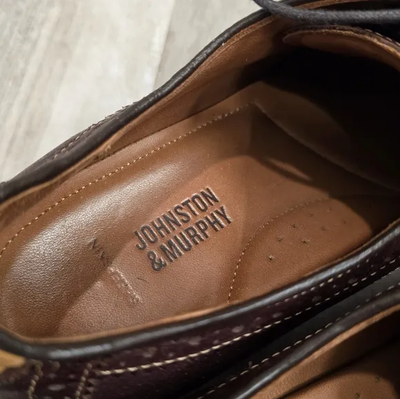 Johnston Murphy Men’s 9D Brown Sheepskin Leather Split Apron Toe Derby Oxfords