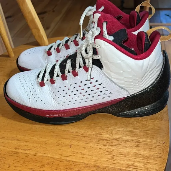 Jordan Melo M11 'Sneakers Shoes Christmas 8.5