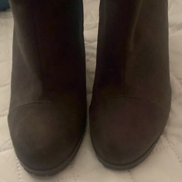 Juicy couture ankle boots