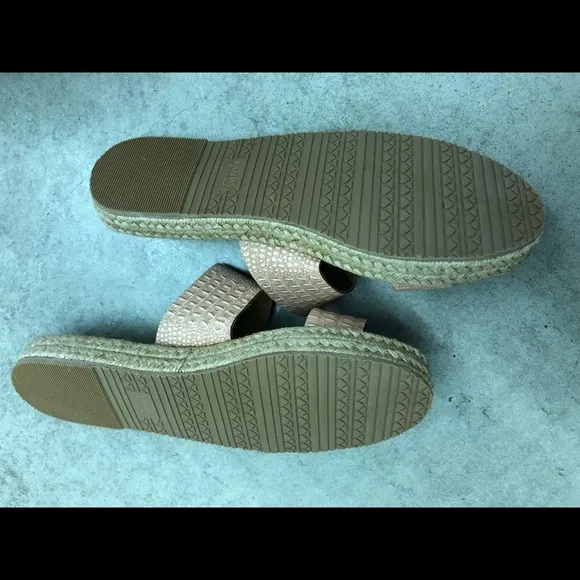 Kaanas Tobago Flatform Sandal Blush Snake embossed
