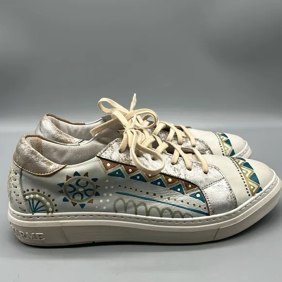 Karma of Charme naïf  Hand Painted  Lace Up Sneakers  SZ-40=9.5
