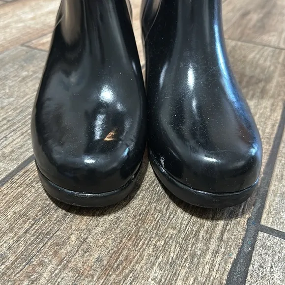 Kate Spade Women’s Sz 10 Black Gloss Rubber Heeled‎ Knee High Rain Boots