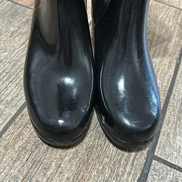 Kate Spade Women’s Sz 10 Black Gloss Rubber Heeled‎ Knee High Rain Boots
