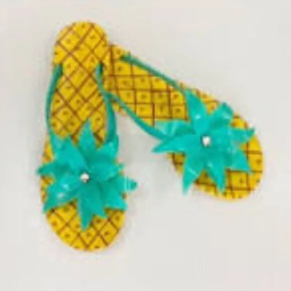 Kate Spade Flynn pineapple 🍍 rubber flower sandals. Box included