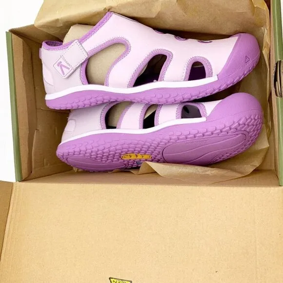 Keen Big Kids' Stingray Sandal Size 7