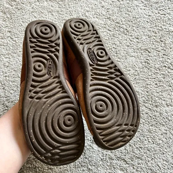 Keen Sienna Mary Jane Women’s Size 8 Shoes Slip Ons Flats Brown Leather