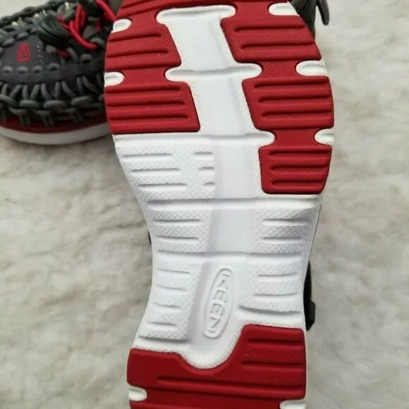 KEEN Uneek O2 Sport Unisex Sandal Toddler Kids in Grey/Red