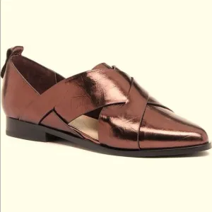 Kelsi Dagger Brooklyn leather classic flat size 6 new in box