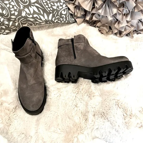 Kenneth Cole Distressed Suede Lug Sole Platform Well Feet Light Ankle Boots 40
