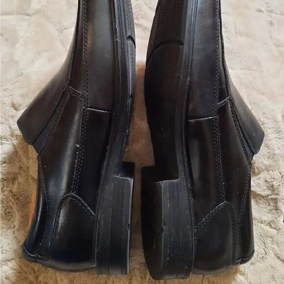 Kenneth Cole Black Leather Slip- Ons
