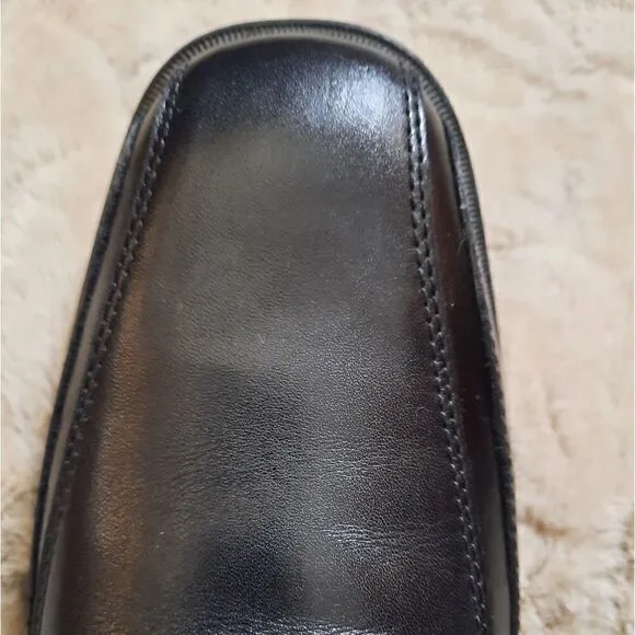 Kenneth Cole Black Leather Slip- Ons