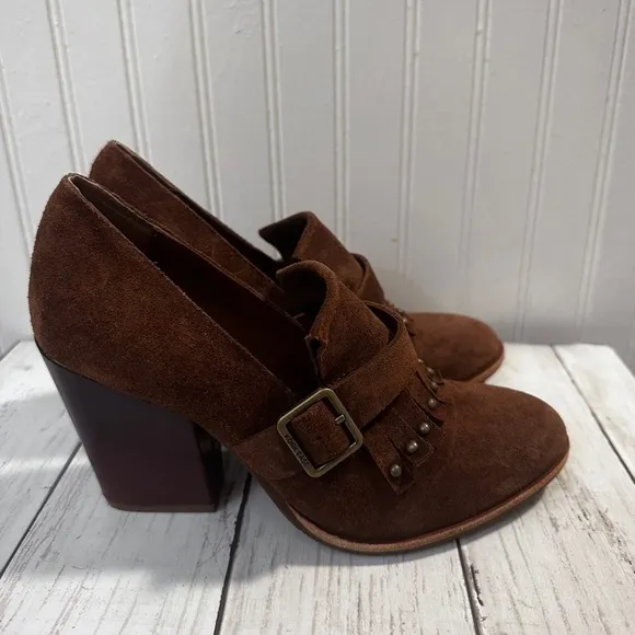 Kork-Ease Brown Suede Heeled Oxford Shoes Fringe and Buckle Women’s Size 6.5M