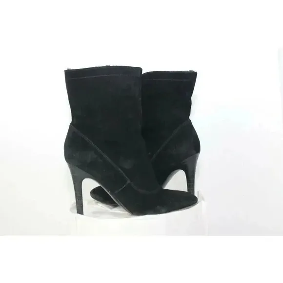 ladies suede coach boots size 38.5