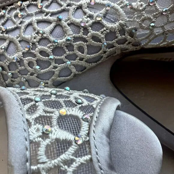 Lady Couture Ivy Peep Toe Silver Lace Mesh Stiletto Heels NIB Women’s EU 38 US 7