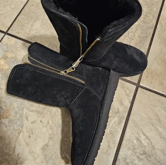 LAM Juniper Black Suede Zip Up Boots Women's Size 7