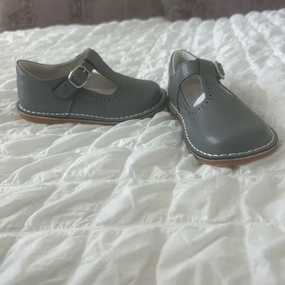 L'Amour Gray Dress Shoes with Brogue Detailing. New With Box and Never Been Worn