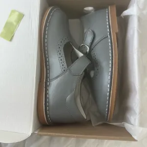L'Amour Gray Dress Shoes with Brogue Detailing. New With Box and Never Been Worn