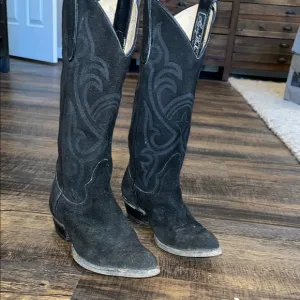 Larry Mahan Black Suede Cowboy Boots. Size 5