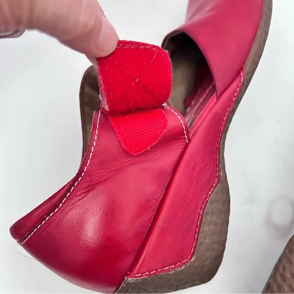 L'Artiste by Spring Step Gloss Women's Mary Jane Shoes Size 39 8.5 Red Leather