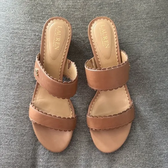 Lauren Ralph Lauren Whitni Scallop Sandals