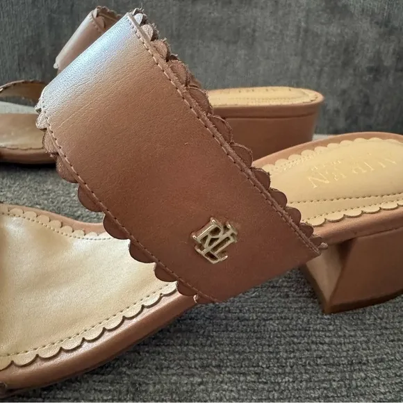Lauren Ralph Lauren Whitni Scallop Sandals