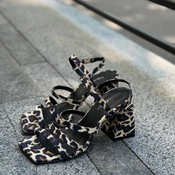 Leo print leather heels 2,5 inch