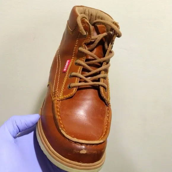 Levi's Boy's Brown Synthetic upper Boots Kids - 2, Good Condition Back to School