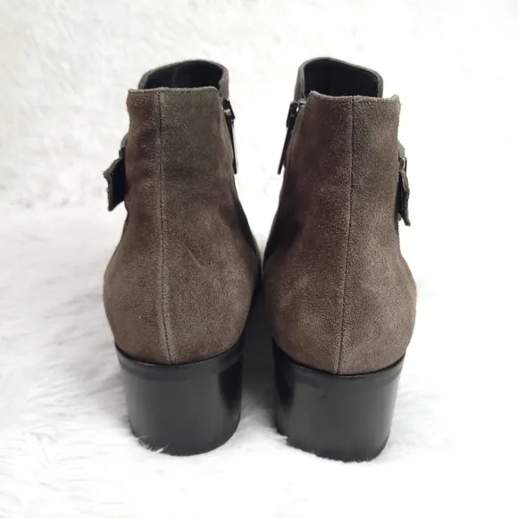 Like New! Aquatalia Ankle Boots 8.5