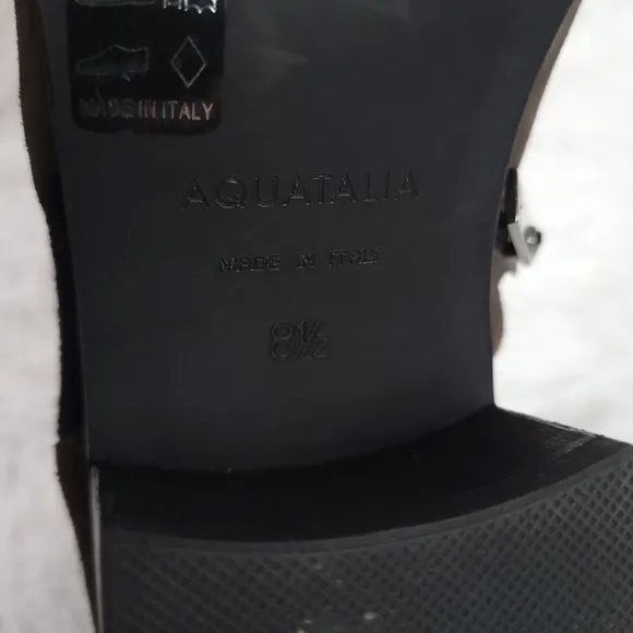 Like New! Aquatalia Ankle Boots 8.5