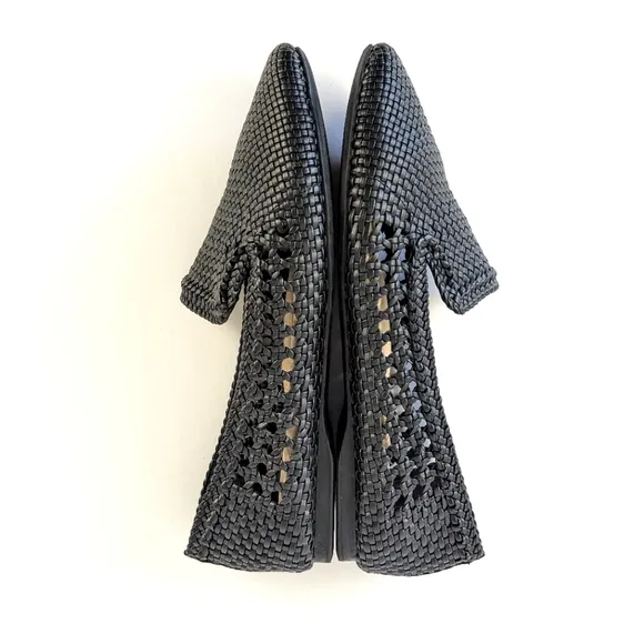 LIKE NEW Birdies Woven Starling Slip On Loafer Black Size 9.5