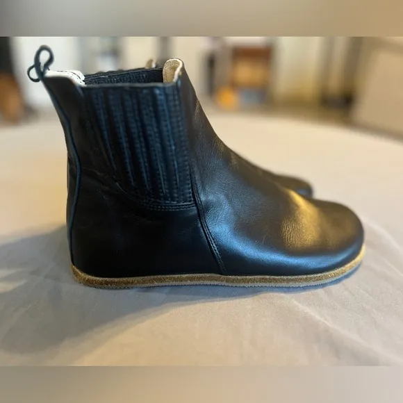 LILA CHELSEA BOOTS - BY ANYA size 38 EU
