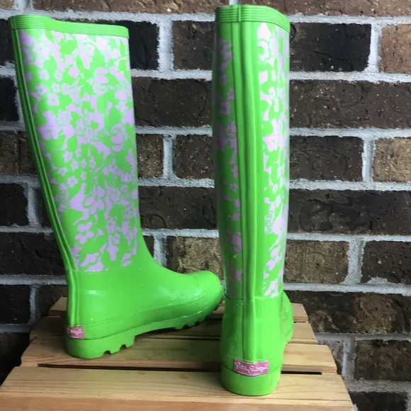 Lilly Pulitzer Green/Pink Rain Boots/Booties