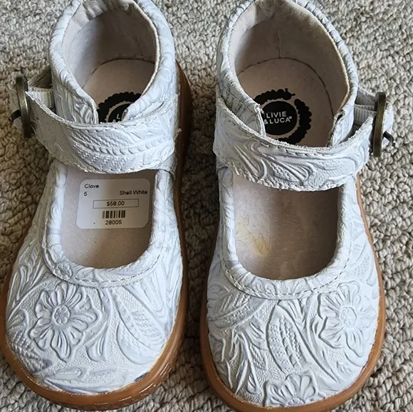 Livie &amp; Luca Clove Mary Jane Shoes