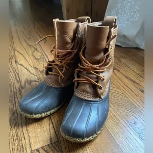 LL Bean Women’s Unlined Bean Boots Size CM