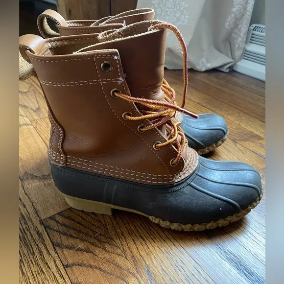 LL Bean Women’s Unlined Bean Boots Size CM