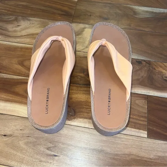 Lucky Brand Lellina platform sandals