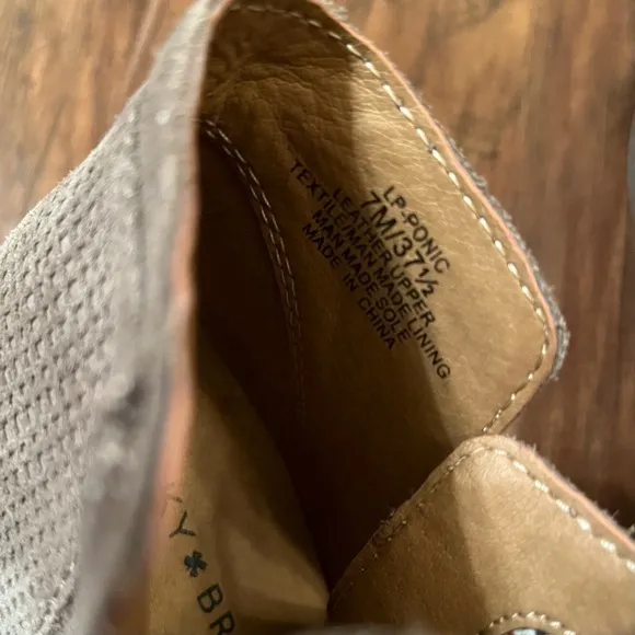 Lucky Brand Ponic Taupe Gray Suede Leather Ankle Boots Womens Size 7 M EIC