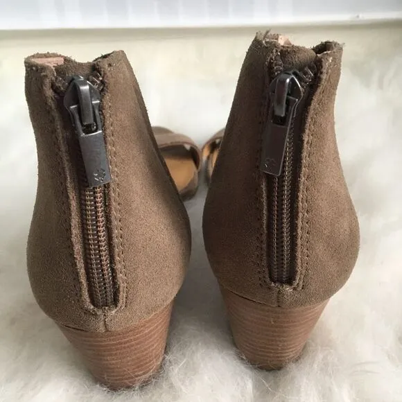 Lucky Brand Tammanee Suede Wedge Sandals Size 10