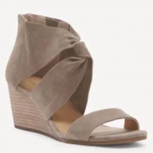 Lucky Brand Tammanee Suede Wedge Sandals Size 10