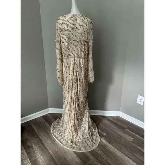 MAC DUGGAL LONG SLEEVE BEADED COLUMN GOWN
