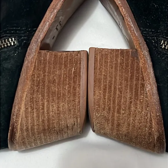 Madewell Black Suede Ankle Boots