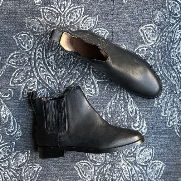 Madewell The Ainsley Chelsea Boot in Black Size 6