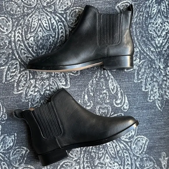 Madewell The Ainsley Chelsea Boot in Black Size 6