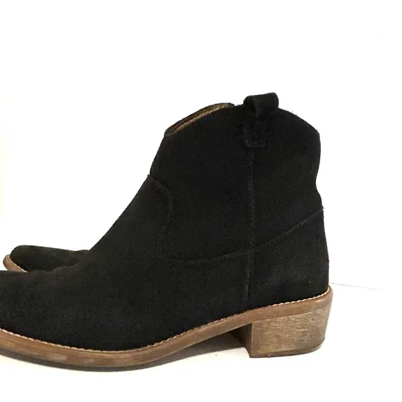 Madewell The Barnwood Boots 1937 genuine leather suede black ankle booties S 6