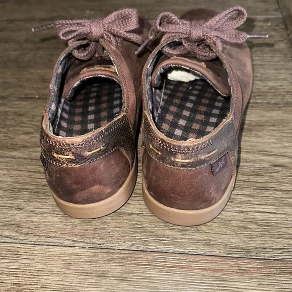 Mahogany Lace‎ Up Chaco Leather Shoes 8.5