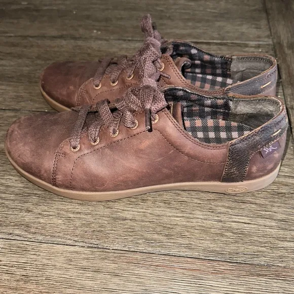 Mahogany Lace‎ Up Chaco Leather Shoes 8.5